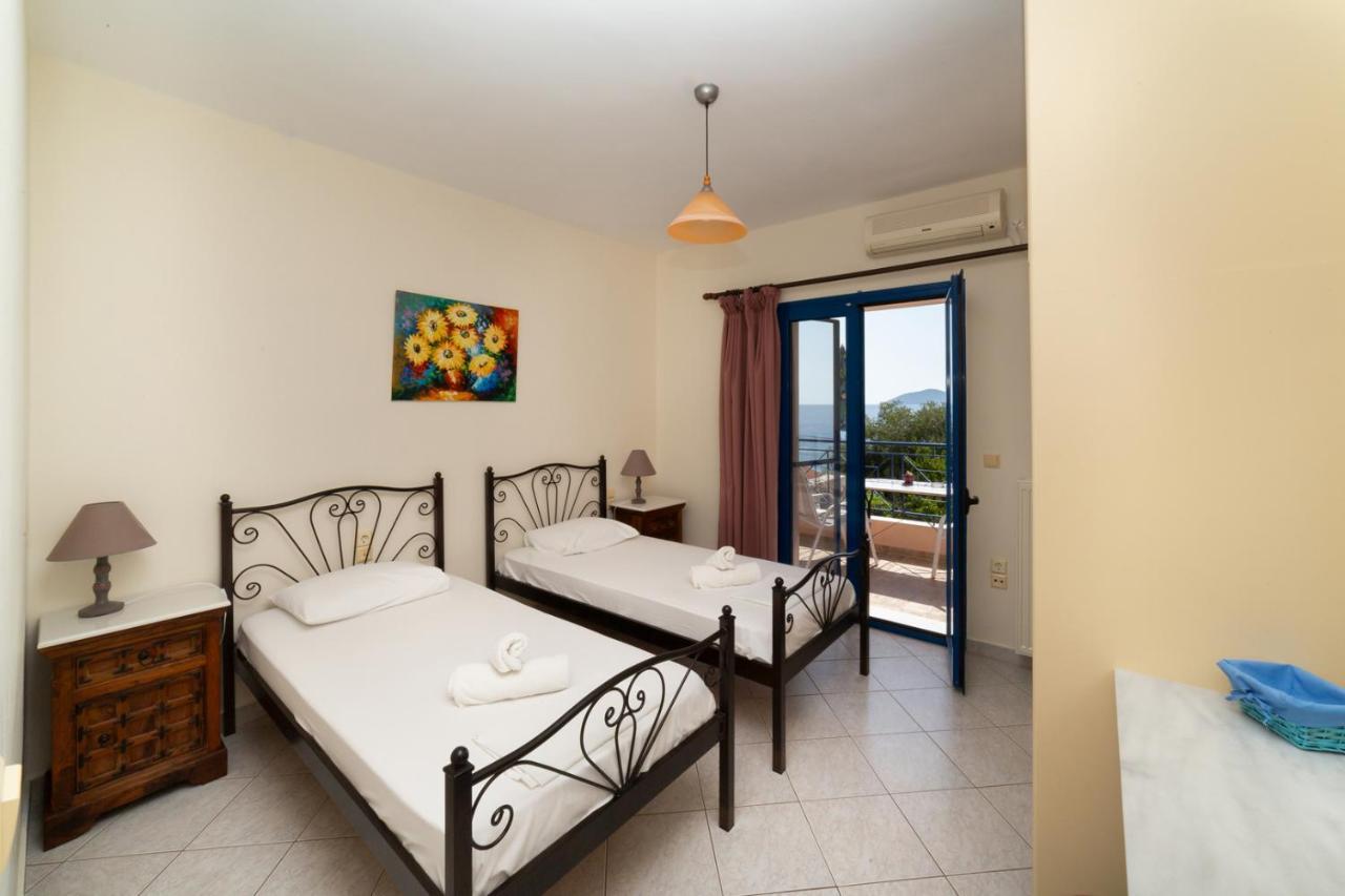 Natassa Apartments Agia Efimia Екстер'єр фото