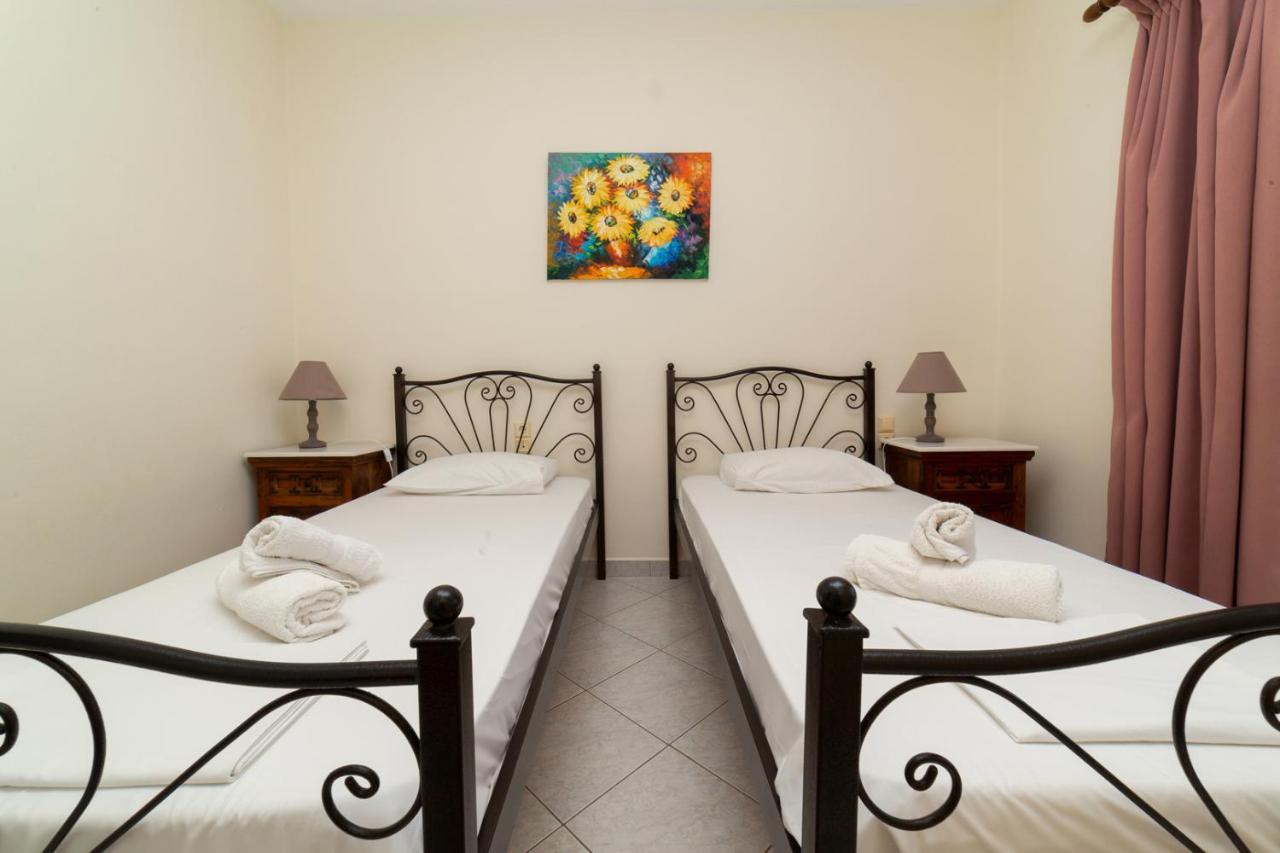 Natassa Apartments Agia Efimia Екстер'єр фото